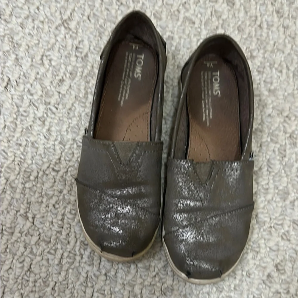 Toms Gray Moccasins Slip-On Shoes